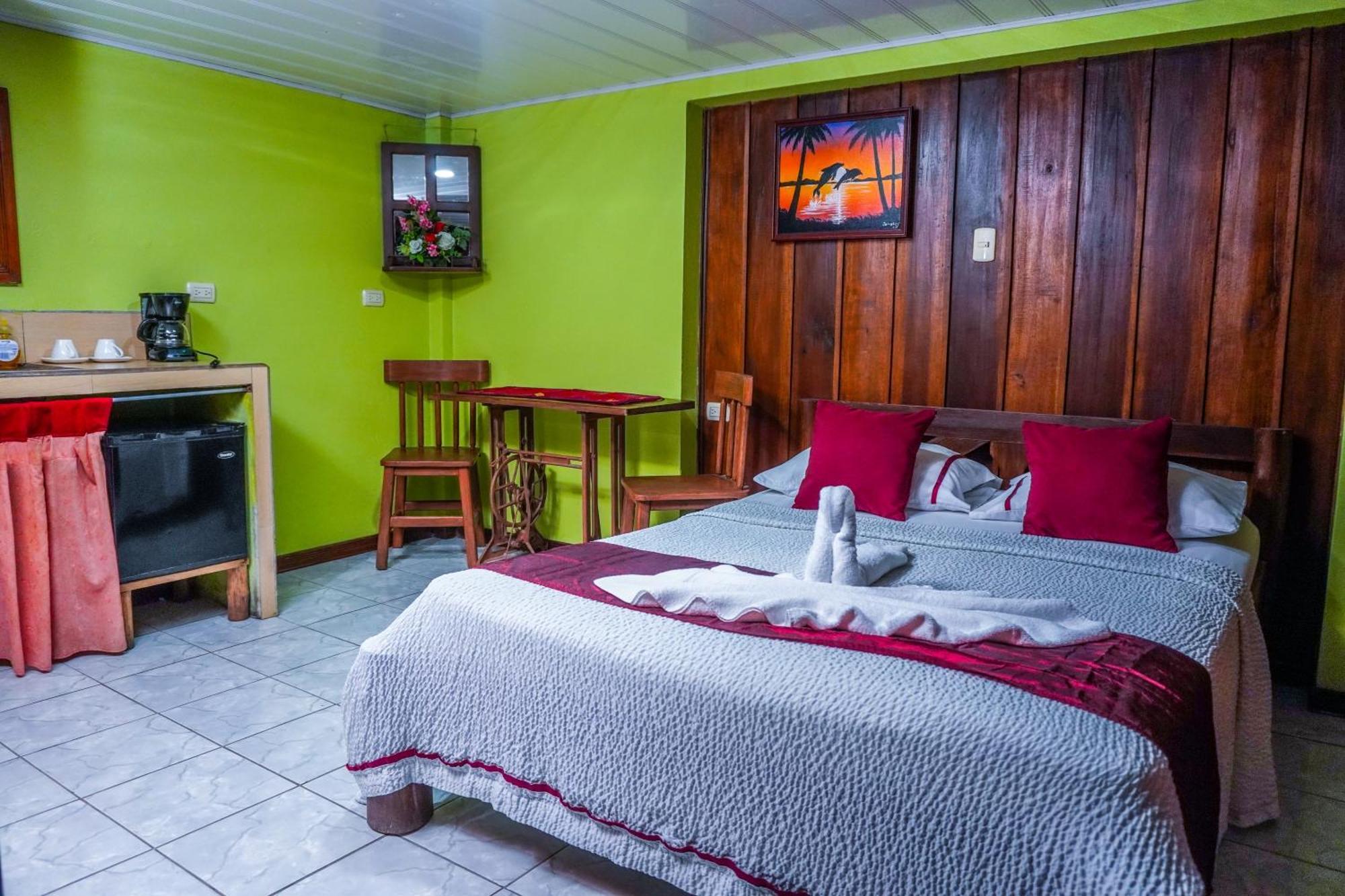 Hospedaje Angeluz Quesada  Esterno foto
