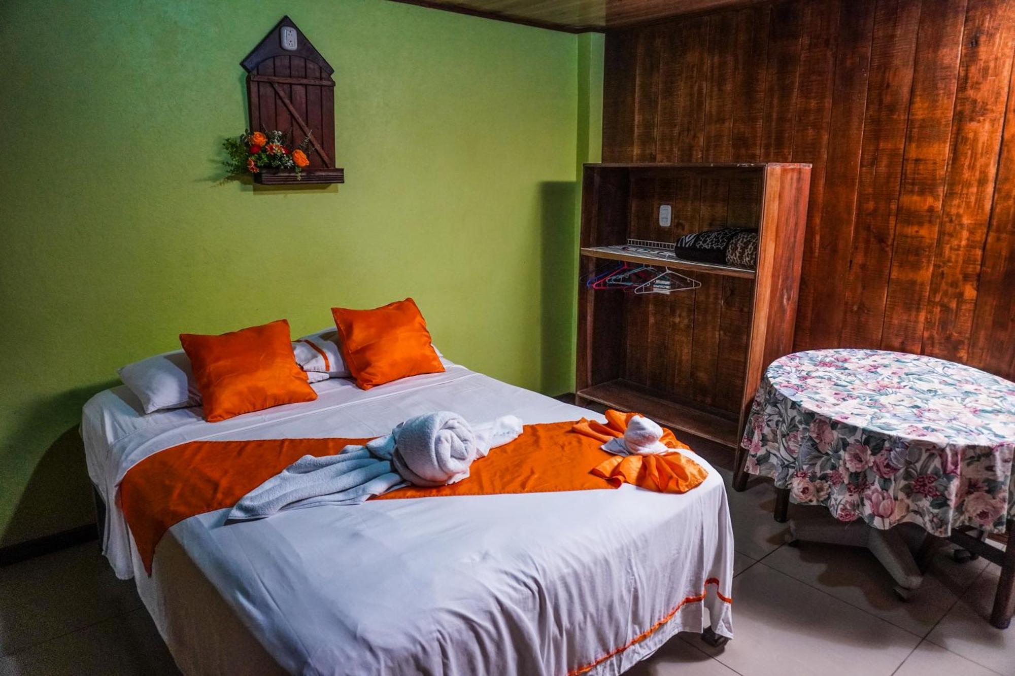 Hospedaje Angeluz Quesada  Esterno foto