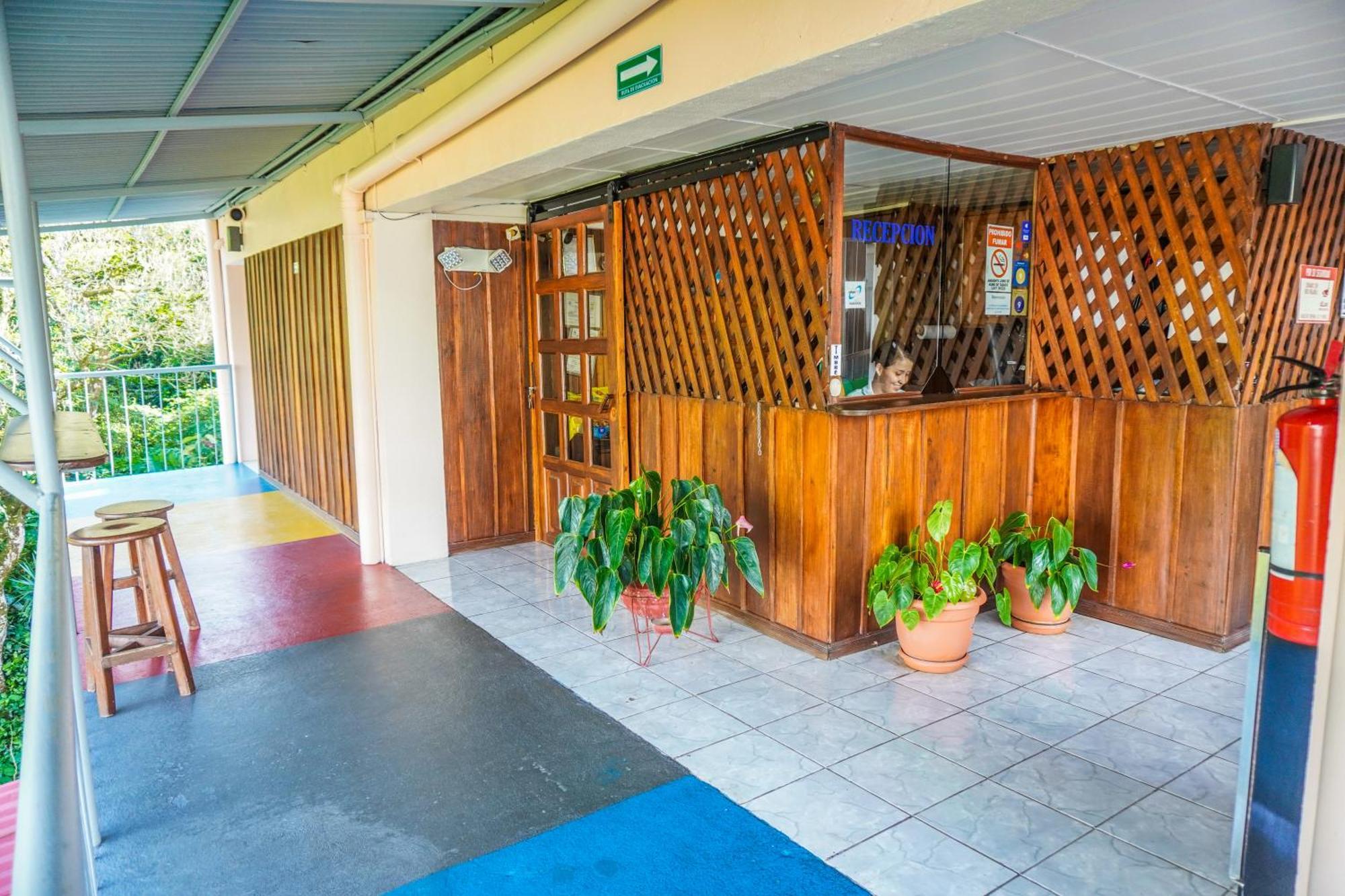 Hospedaje Angeluz Quesada  Esterno foto